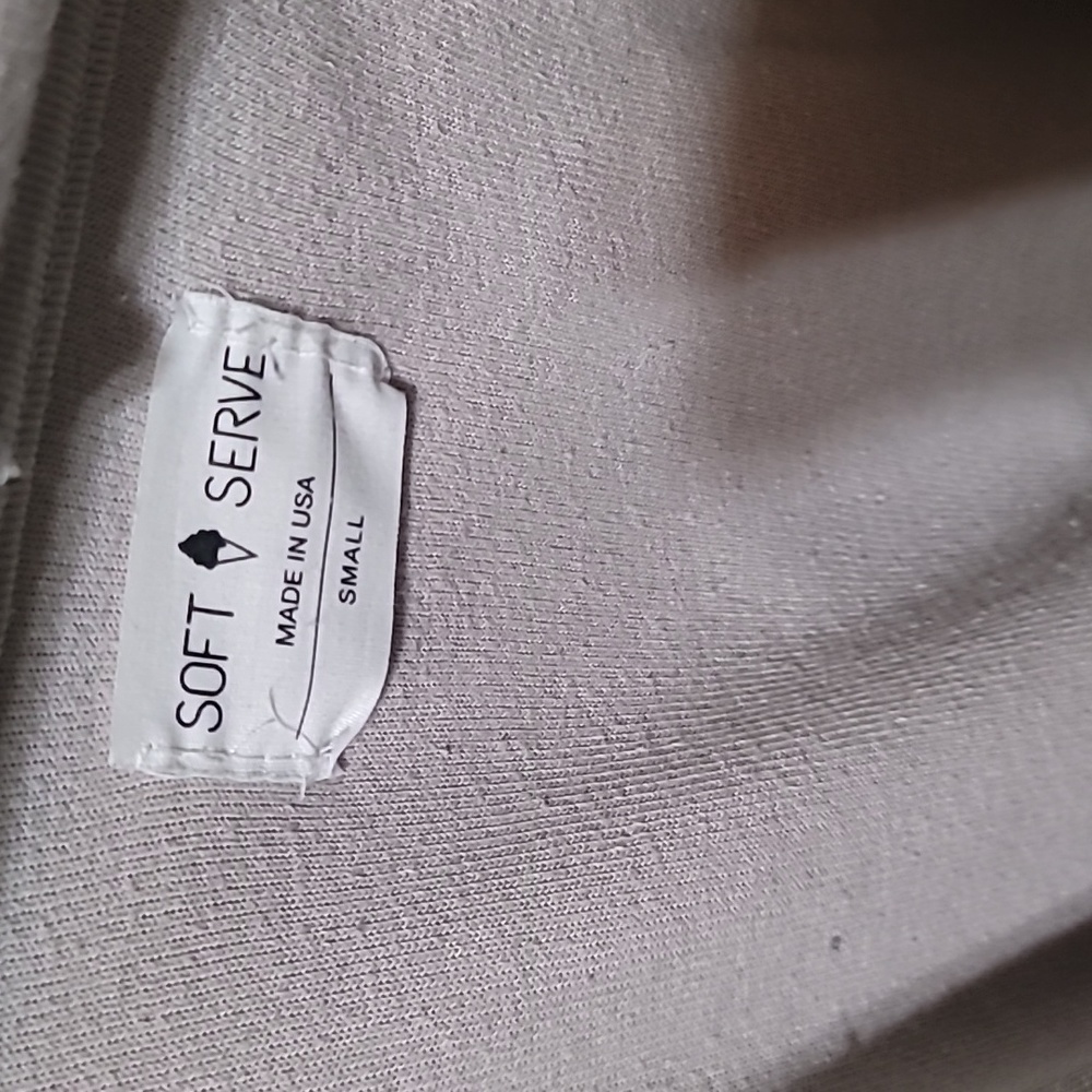 Soft Serve zip-up jacket size small - Picture 8 of 10